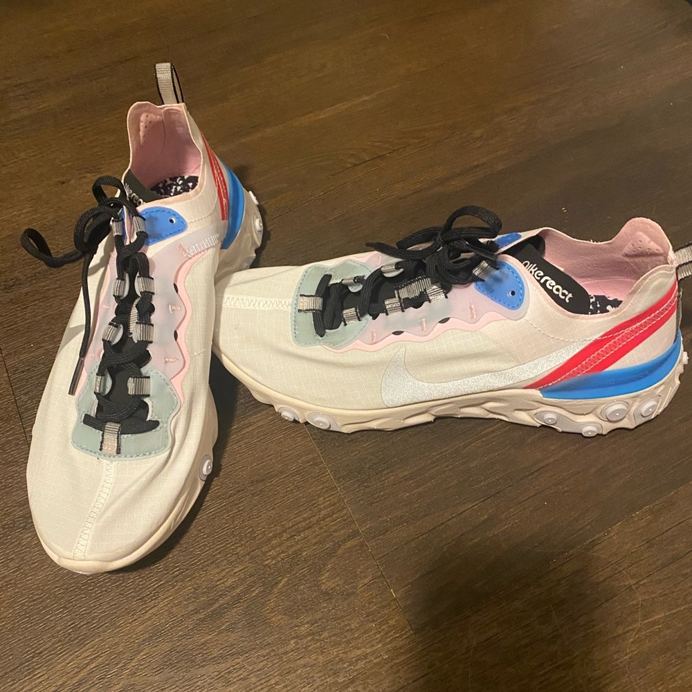 Nike shoes